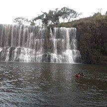 Jovem se afoga na Cachoeira do Sucupira, em Uberlândia - SALA DE IMPRENSA/CBMMG