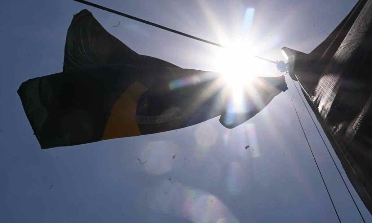 Temperatura m&aacute;xima em Belo Horizonte poder&aacute; bater recorde para o m&ecirc;s de novembro -  (crédito: Leandro Couri/EM/D.A Press)
