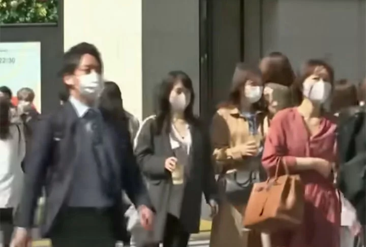 População encolhe e Japão vive polêmica: Aceita ou não imigrantes? -  Youtube Canal Band Jornalismo