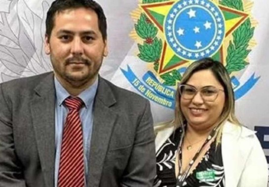 Luciane, conhecida como a "dama do tráfico amazonense", com Rafael Velasco Brandani, titular da Secretaria Nacional de Políticas Penais (Senappen) -  (crédito: Reprodução/Redes Sociais)