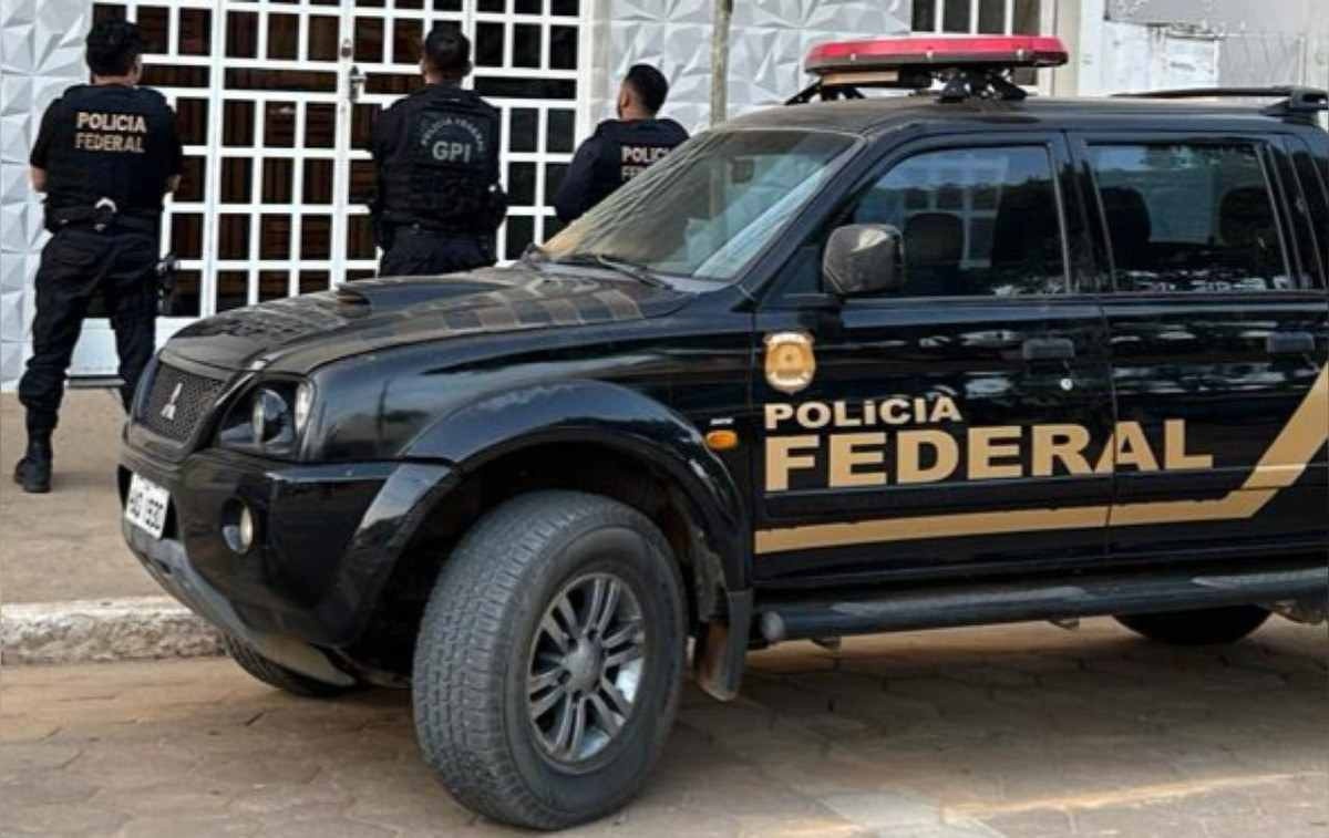Polícia Federal faz operação contra suspeito de vazar prova do Enem