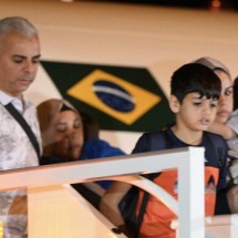 Primeiro dia de repatriados palestinos no Brasil tem vacina e promessa de assistência federal -  EVARISTO SA / AFP