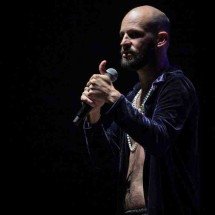 Veronez comemora hoje com show os 15 anos de "Não sou nenhum Roberto"  - NETUN LIMA/DIVULGAÇÃO