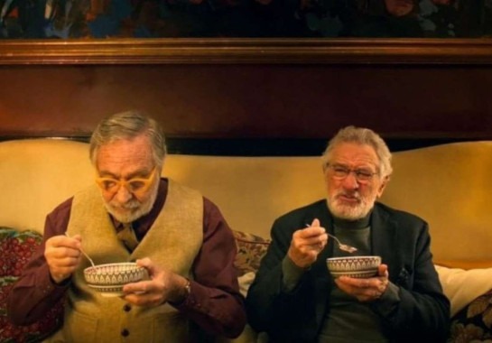 Cena da série O faz nada, que tem Robert de Niro no elenco -  (crédito: Divulgação)