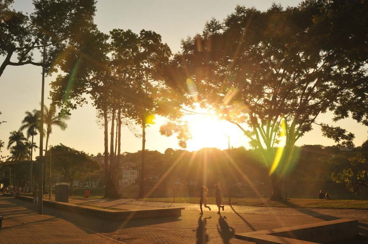 Meteorologista explica como funciona a sensação térmica que pode piorar o calor