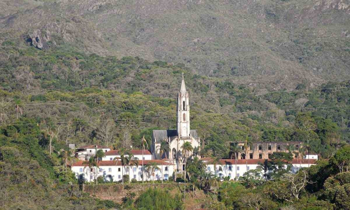 Santuário do Caraça, do século 18, é um tesouro cultural da região que reúne as três cidades: arquivo histórico e geográfico deverá servir de ponte para produção de conhecimento -  (crédito: Gladyston Rodrigues/EM/D.A Press-  22/9/21)