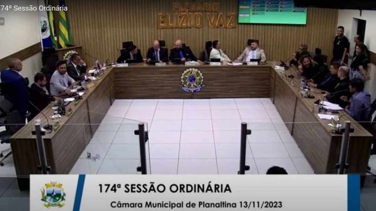 Vereador de Planaltina (GO) acusa colega de racismo em sessão da Câmara