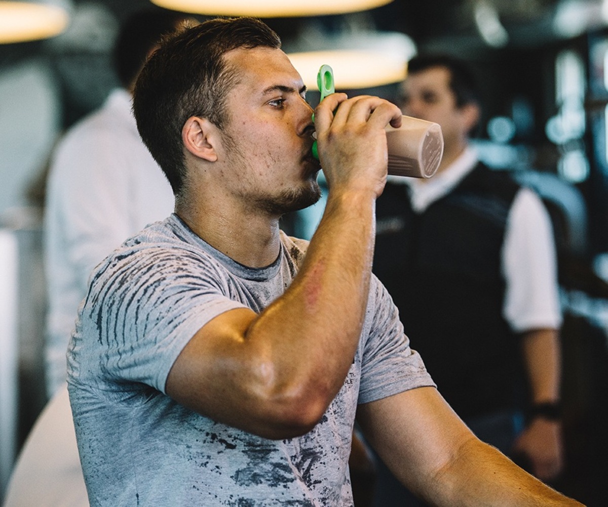 Magnésio é crucial para centenas de funções no corpo. Ao consumir suplementos ou aumentar a ingestão de alimentos ricos em magnésio, você pode melhorar a saúde óssea e cardiovascular -  (crédito: Herbalife/Divulgação)