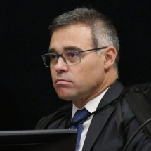 Mendonça dá bronca em advogada em audiência com governador de MT - Carlos Moura/STF