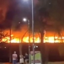 Academia pega fogo em Lagoa Santa - Redes Sociais/Reprodução