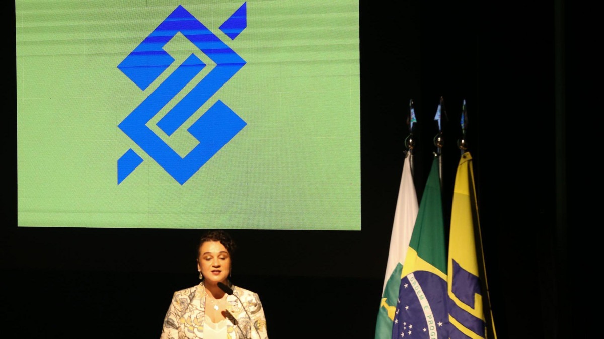 Presidente do Banco do Brasil pede perdão pelo papel do banco na época da escravidão