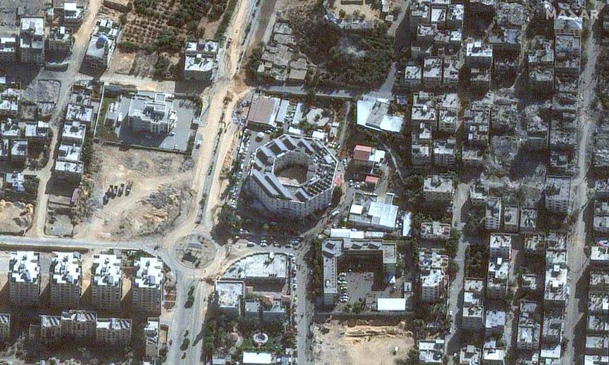 Visão aérea da região do hospital em Gaza -  (crédito: AFP PHOTO / Satellite image ©2023 Maxar Technologies)