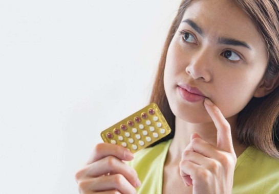 O uso irrestrito das pílulas orais para contracepção de emergência pode trazer consequências graves -  (crédito: Freepik)