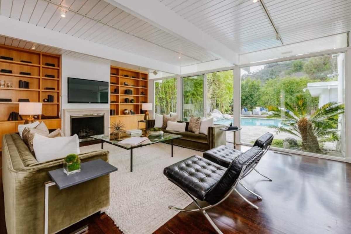 Artista vendeu uma de suas casas em Beverly Hills por US$ 2,65 milhões (R$ 12,7 milhões)