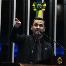 Cleitinho acusa Copasa de ‘roubar’ população em conta de água - Roque de S&aacute;/Ag&ecirc;ncia Senado