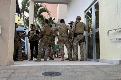 Delegada Monah Zein permaneceu cercada dentro de apartamento por cerca de 32 horas -  (crédito: Isabela Bernardes/EM/DA. Press)