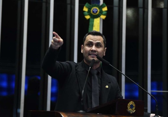 Senador Cleitinho disparou criticas ao Regime de Recuperação Fiscal -  (crédito: Roque de Sá/Agência Senado)