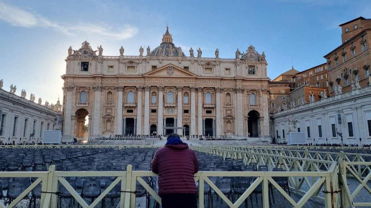 Basílica de São Pedro, ícone renascentista e templo de fé para o católicos, foi construída em 1506