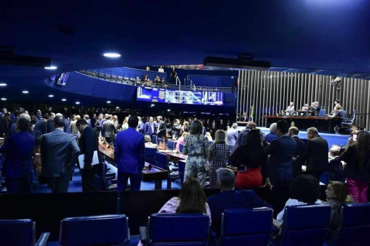 Senado aprova projeto que tipifica como crime práticas de bullying