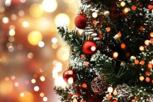 Saiba como escolher e decorar árvore de Natal para a sua casa