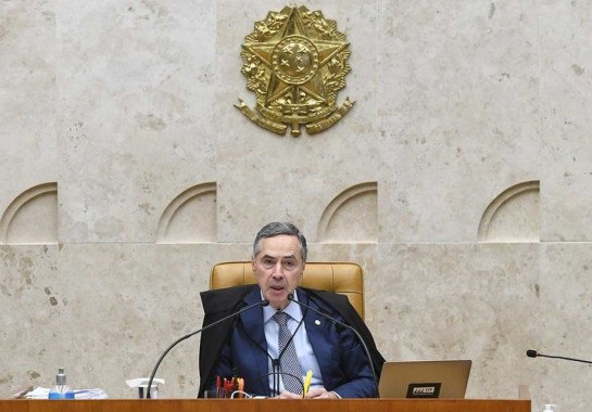 Barroso afirma que existem outras prioridades para o país e que mudanças no STF não se justificam -  (crédito: CARLOS MOURA/SCO/STF)