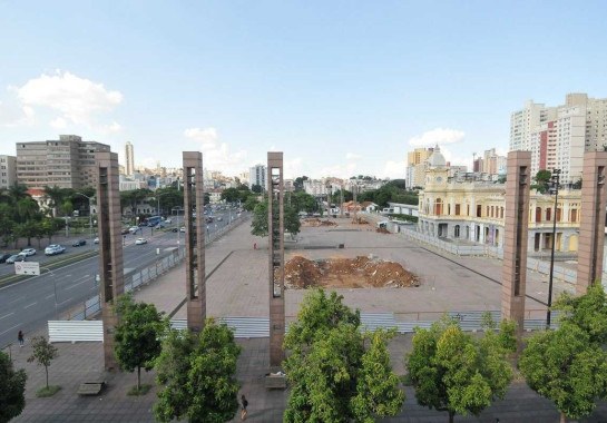 Obras da Praça da Estação faz parte do Programa de Requalificação do Centro de Belo Horizonte 
       -  (crédito: Gladyston Rodrigues/EM/D.A.Press)