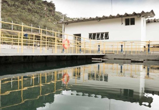 A Estação de Tratamento de Água Itacolomi abastece 50% dos imóveis da sede, o que corresponde a mais de 22 mil moradores -  (crédito: Divulgação/Saneouro)