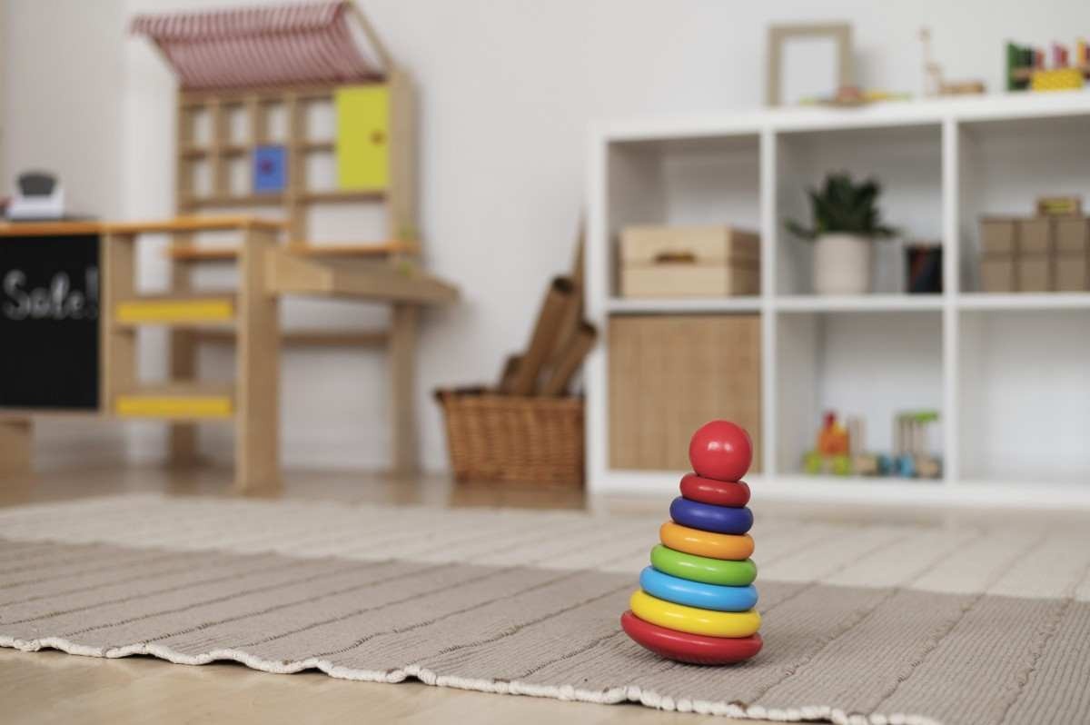 Móveis multifuncionais auxiliam a armazenar brinquedos