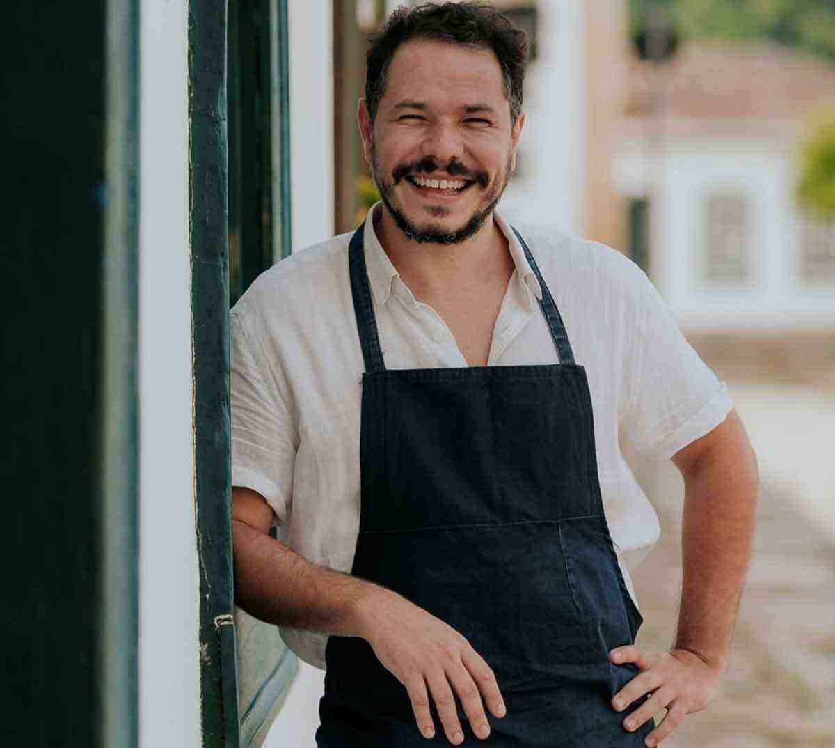 Felipe Rameh volta a assinar cardápios em restaurante de BH