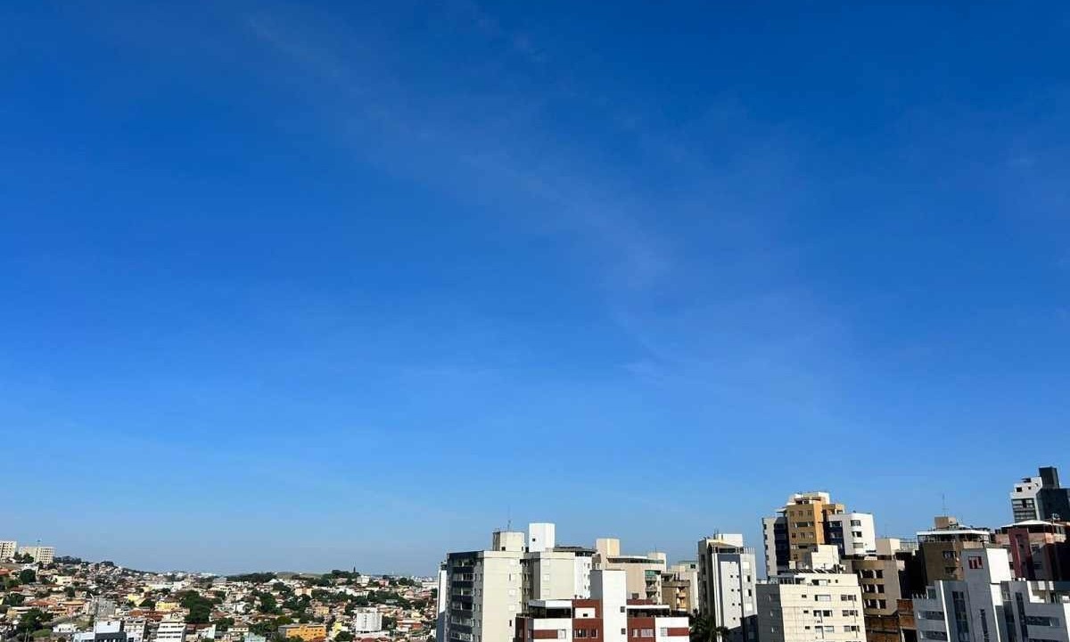 Previsão do tempo indica que a máxima em BH neste domingo (26) é de 29°C -  (crédito: Bel Ferraz/EM/D.A Press)