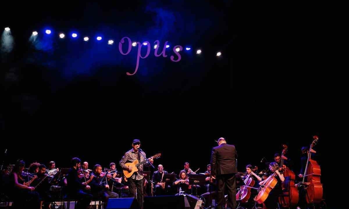 Acompanhado da Orquestra Opus, Fagner embalou o público com canções novas e sucessos como "Borbulhas de amor"
 -  (crédito: Junia Lanari/Divulgação)