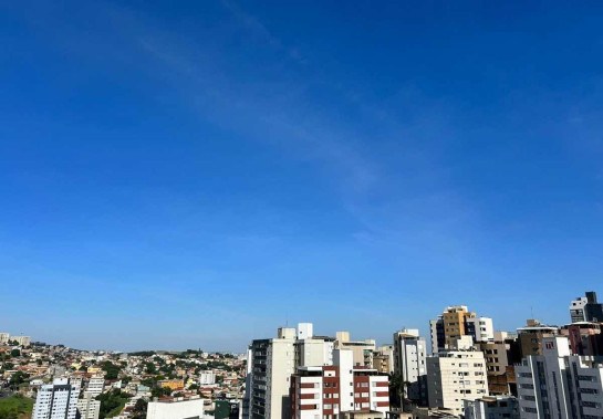 Previsão do tempo indica que a máxima em BH neste domingo (26) é de 29°C -  (crédito: Bel Ferraz/EM/D.A Press)