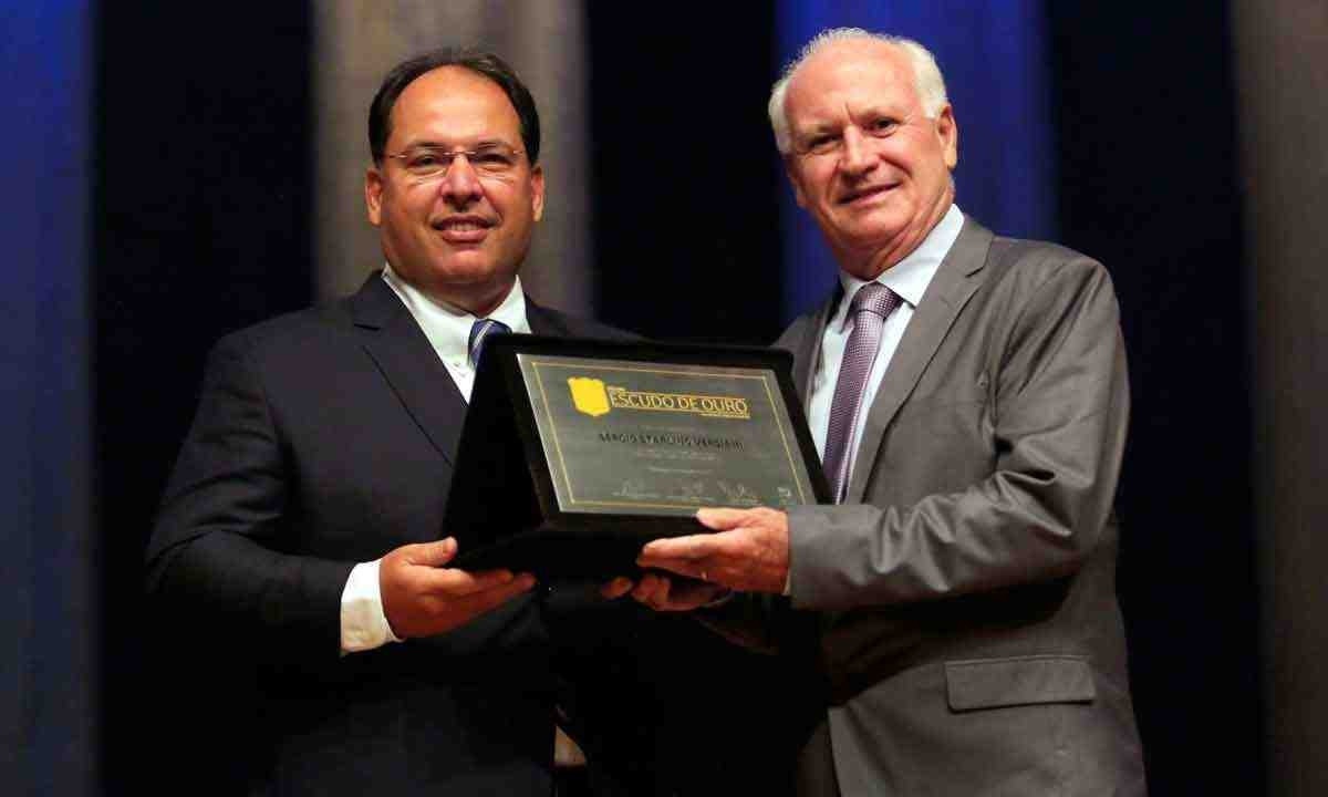 Carlos Henrique Martins Teixeira, presidente do MTC, e o conselheiro nato Sérgio Starling Versiani -  (crédito: Orlando Bento/Divulgação)