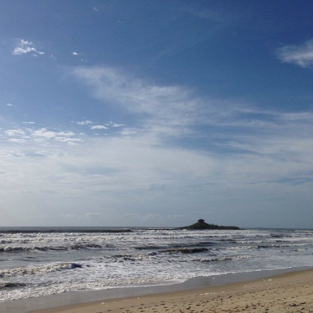 Destinos inusitados: cinco refúgios praianos para curtir verão adiantado no  Paraná - Jornal Estado de Minas