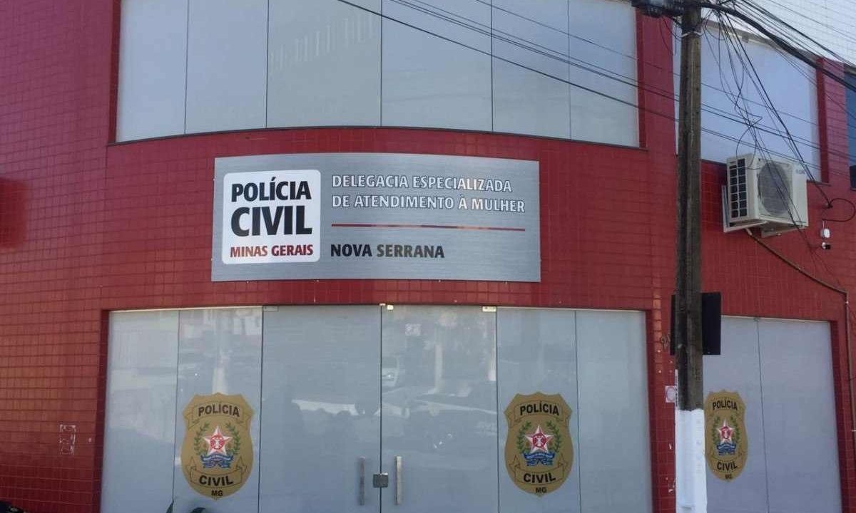 Suspeito estava com mais de 400 arquivos relacionados a pornografia infantil - (crédito: Polícia Civil/Divulgação)