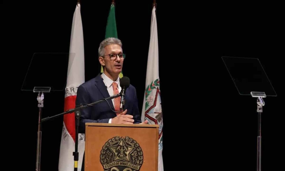 Zema pediu aos prefeitos para pressionar deputados na aprovação de seu projeto de adesão ao Regime de Recuperação Fiscal (RRF) - (crédito: AGÊNCIA MINAS/REPRODUÇÃO) Zema pediu aos prefeitos para pressionar deputados na aprovação de seu projeto de adesão ao Regime de Recuperação Fiscal (RRF) - (crédito: AGÊNCIA MINAS/REPRODUÇÃO)