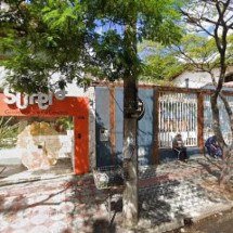 Homem dá facada em mulher que chegava ao trabalho - Google maps