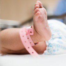 IA prevê os nomes de bebês que serão tendência em 2024