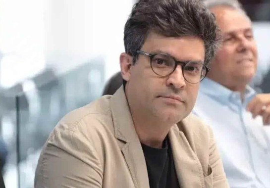 Diego Espino lamentou e disse que recebeu a decisão como estranheza  -  (crédito: Divulgação/Câmara de Divinópolis )