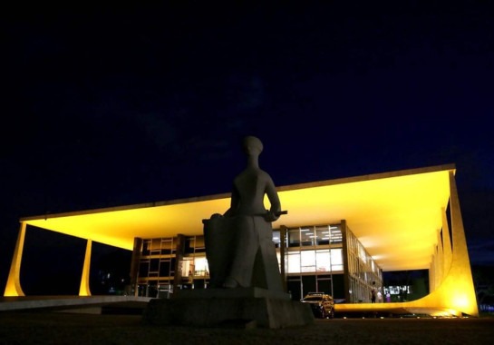 Fachada do STF, em Brasília, iluminada -  (crédito: Gustavo Moreno/SCO/STF)