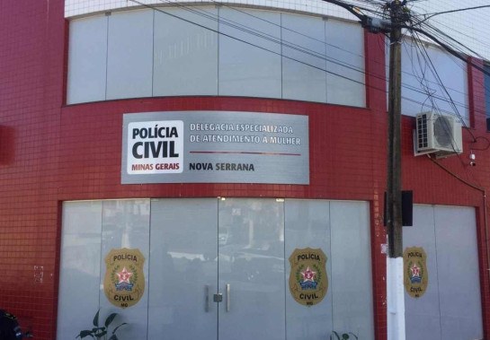 Suspeito estava com mais de 400 arquivos relacionados a pornografia infantil -  (crédito: Polícia Civil/Divulgação)