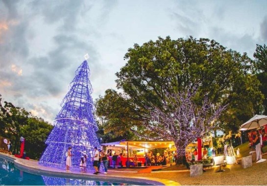 A cidade cenográfica vem com o tema ‘A fantástica Fábrica de Brinquedos do Papai Noel’ -  (crédito: Divulgação/ Guilherme Breder/BS Fotografias)