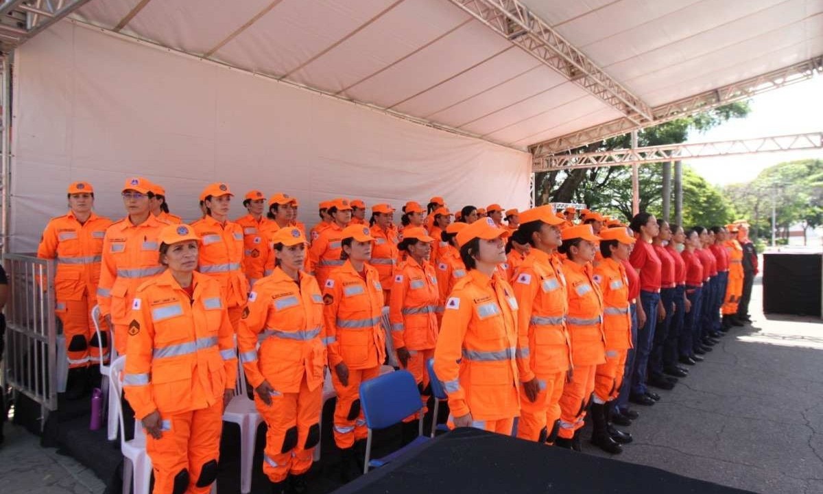 CBMMG celebra os 30 anos de inclusão de mulheres na corporação -  (crédito: Edesio Ferreira/EM/D.A. Press)