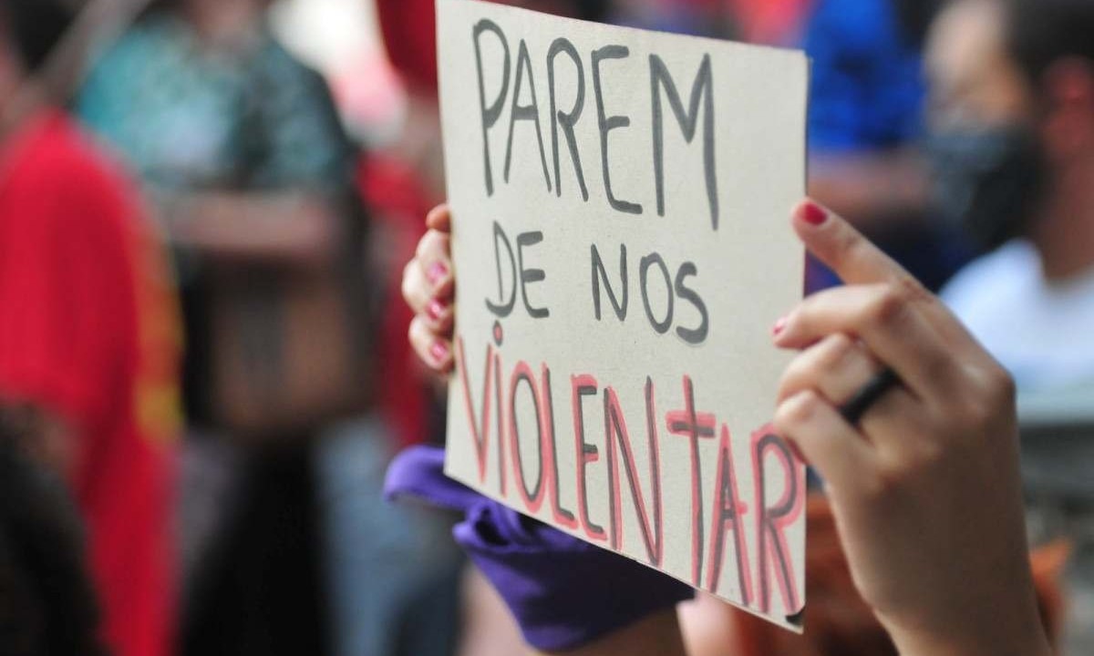 Protesto em BH pede por fim de violência contra a mulher -  (crédito: Gladyston Rodrigues/EM/D.A Press)
