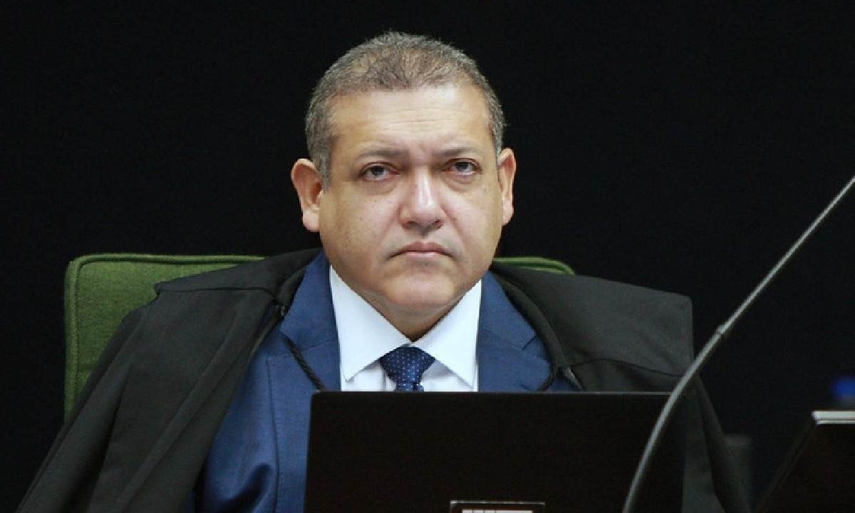 Ministro Kassio Nunes assina liminar que suspende o pagamento da dívida de Minas Gerais com a União até o dia 20 de Dezembro -  (crédito: STF/Reprodução)