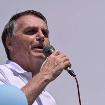 Argentina: Bolsonaro dará entrevista e seguirá para encontrar Milei - DOUGLAS MAGNO / AFP