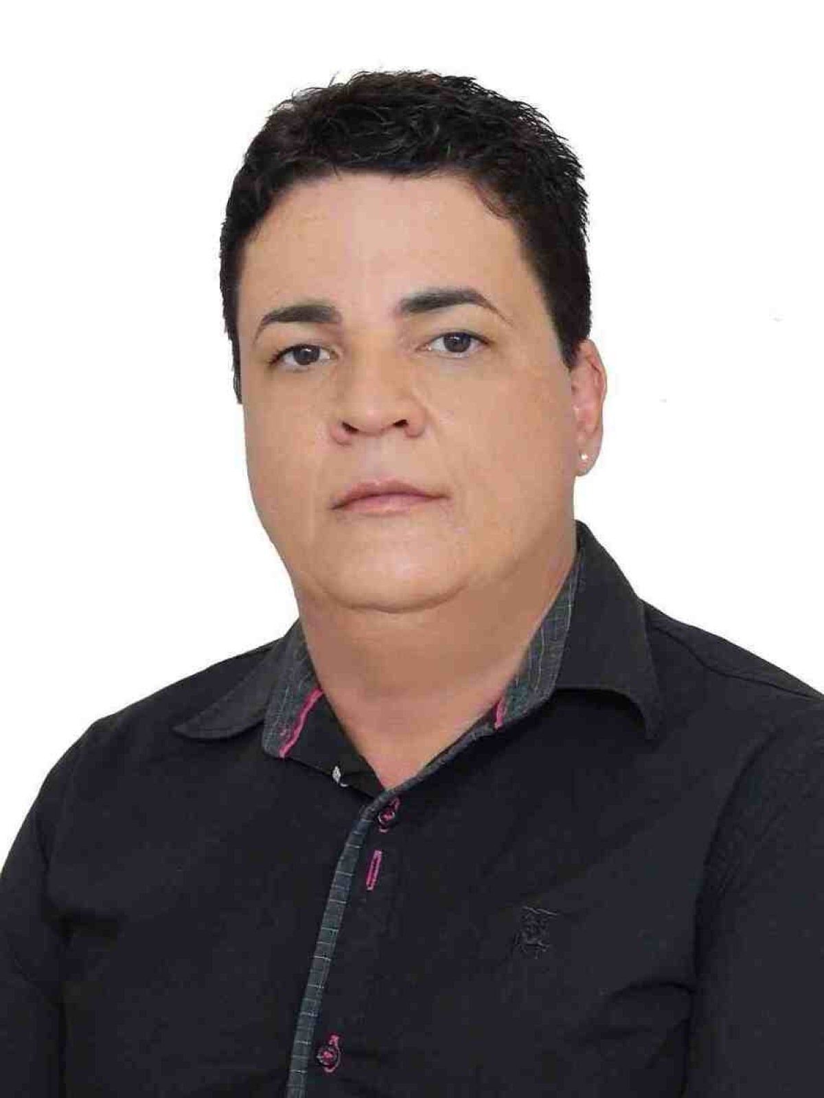 Na foto, vereador de Cachoeira da Prata, Renato Restelli