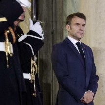 Macron gera polêmica na França por celebrar festa judaica no Eliseu - Ludovic MARIN / AFP
