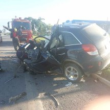 Homem morre em grave acidente envolvendo carro e caminhões na BR-354 - PMRv/Divulgação