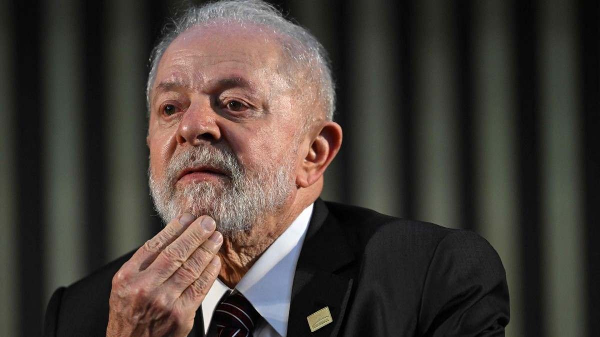 Em posse do novo PGR, Lula critica 'acusações levianas' do MP